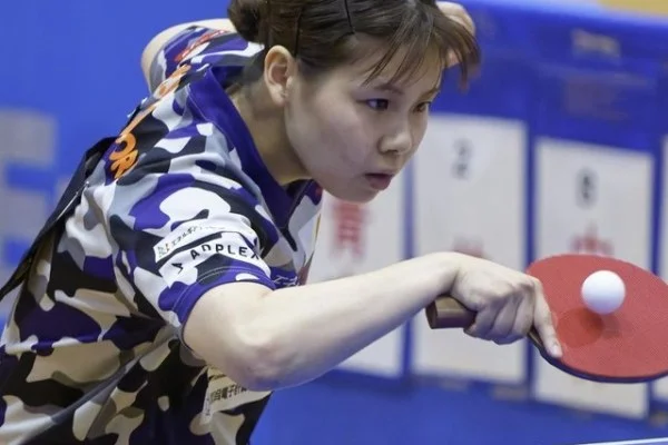 中国女足国脚张琳艳英女超首秀梅开二度 热刺女足主场笑傲伦敦德比